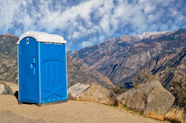 Best Portable restroom trailer rental  in Berwyn, IL